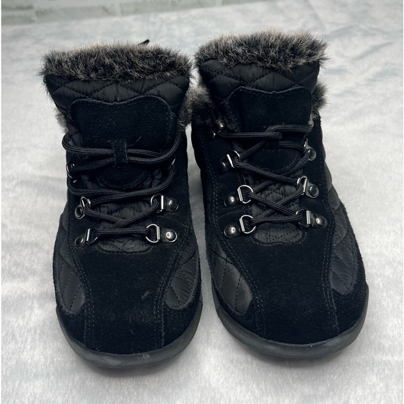 Lands' End Faux Fur Lining Quilted Black Suede Powder Belle Shoe Women’s 9.5B - Picture 2 of 10